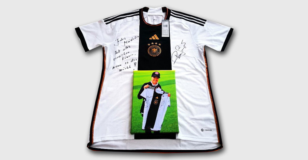 WH Renate Lingor Trikot   WH Renate Lingor Trikot