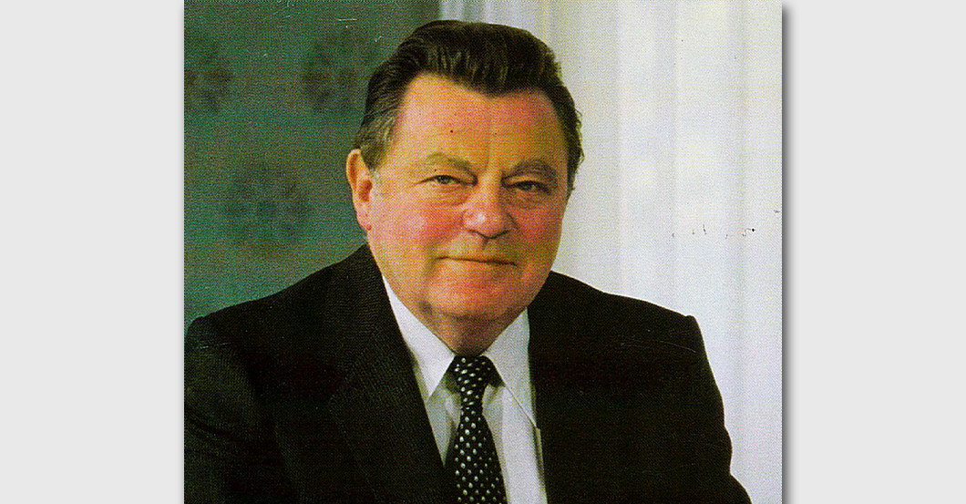 WH Strauß Portrait   WH Strauß Portrait