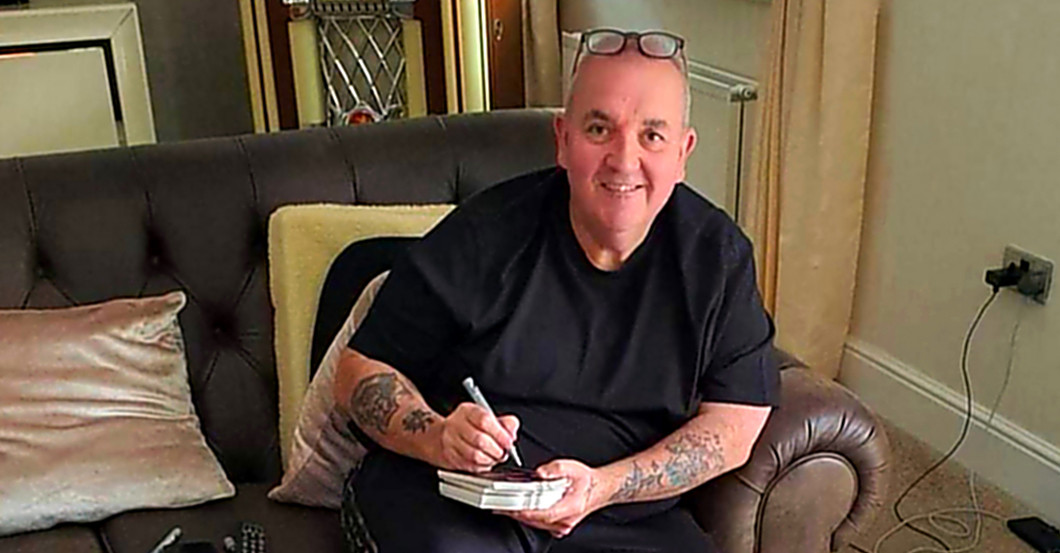 WH Taylor Darts Card   WH Taylor Darts Card