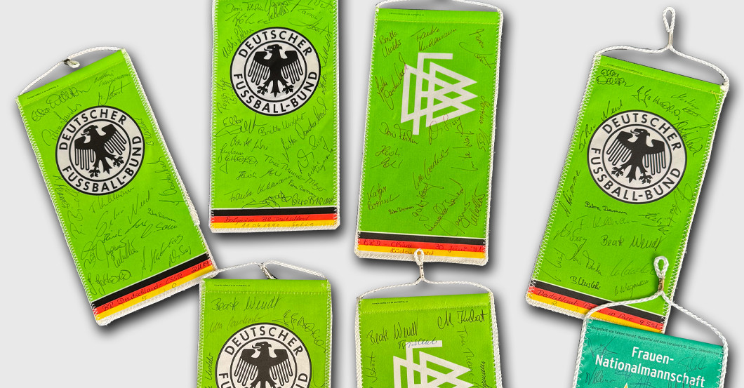 Wimpel und Poster   Wimpel und Poster