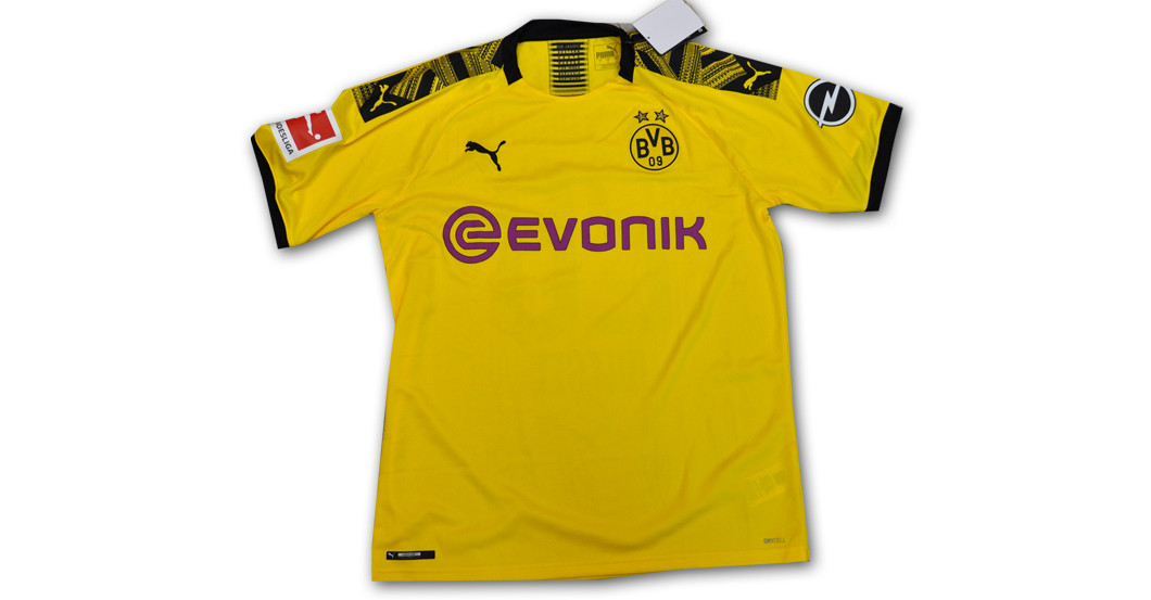 Witsel teamsigniert   Witsel teamsigniert