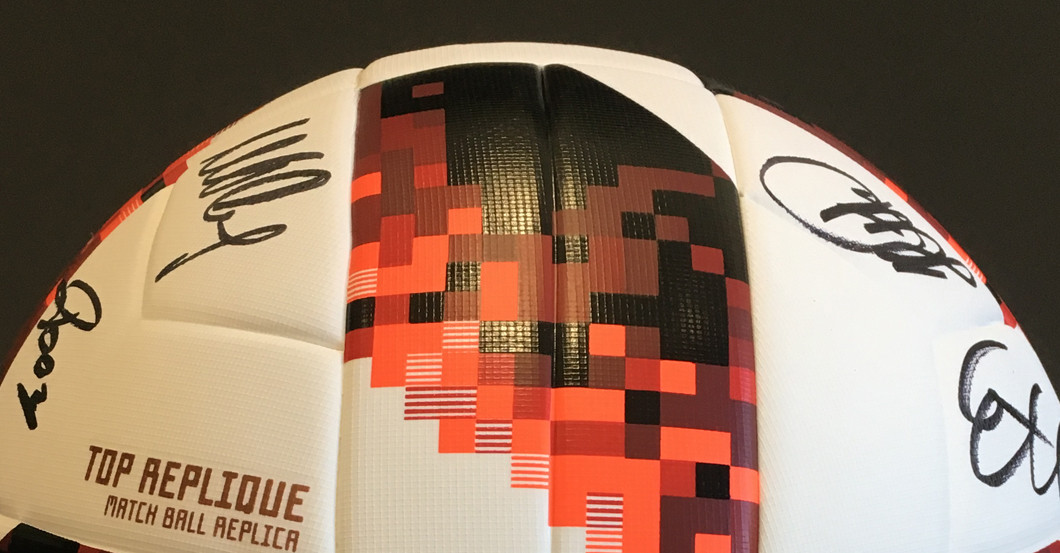  WM 2018 Ball signiert 2 