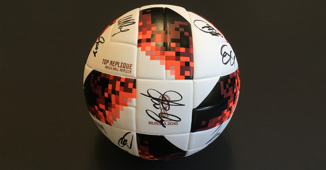 WM 2018 Ball signiert 4   WM 2018 Ball signiert 4