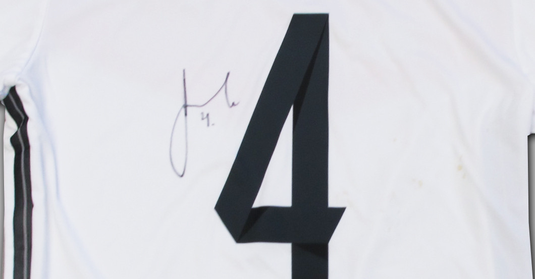  WM DFB Trikot Höwedes 