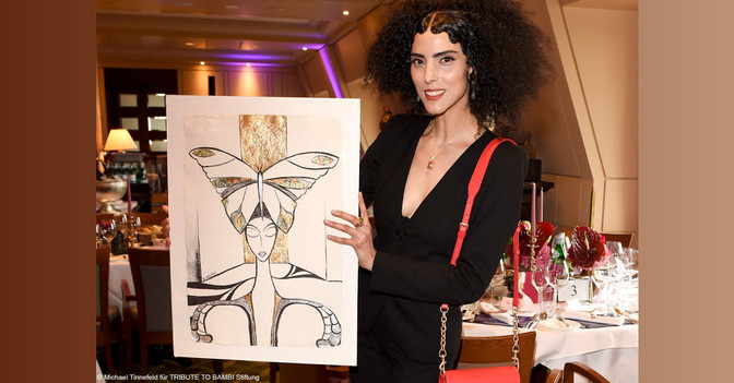  Zoe Helali Kunstwerk 