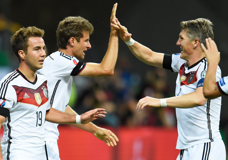 Zum Fußball-Klassiker   Zum Fußball-Klassiker