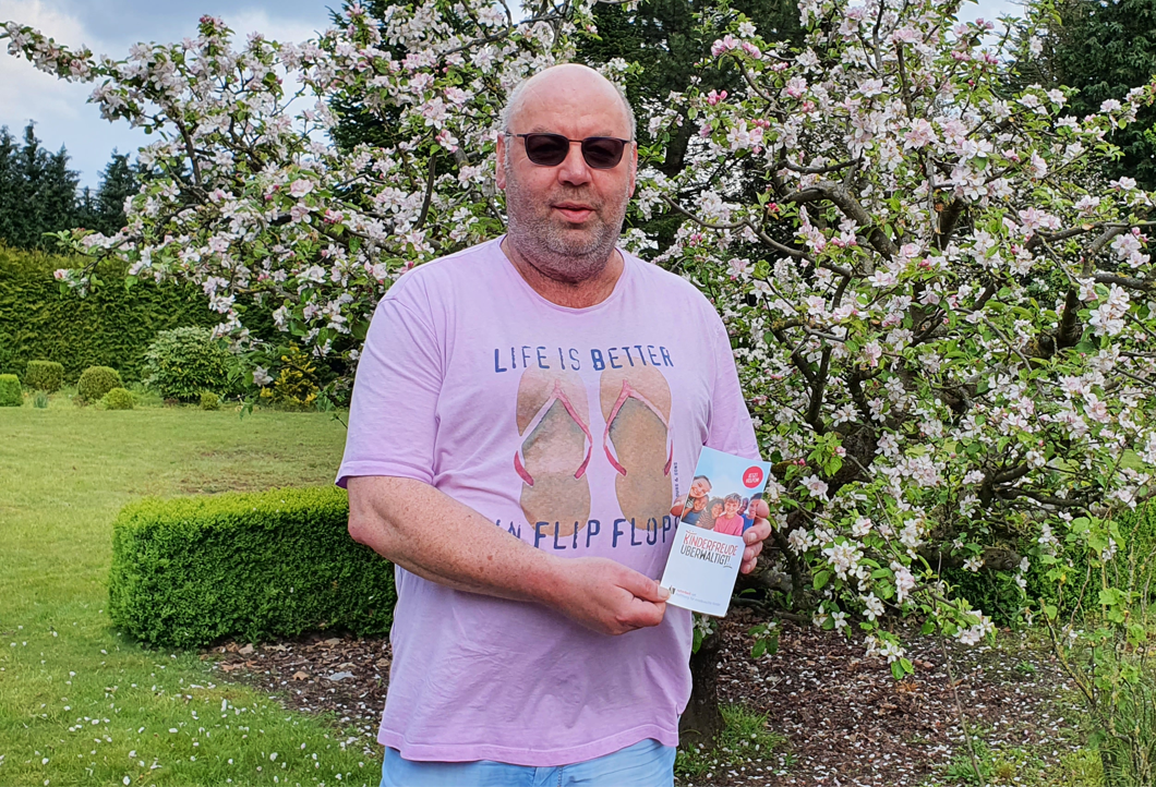 Auktionsgewinner setzt sich für unsere Hilfsorganisation ein Auktionsgewinner setzt sich für unsere Hilfsorganisation ein