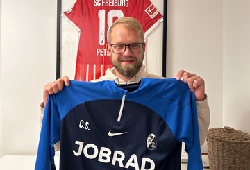 Das „letzte“ SC Freiburg-Shirt von Christian Streich! Das „letzte“ SC Freiburg-Shirt von Christian Streich!