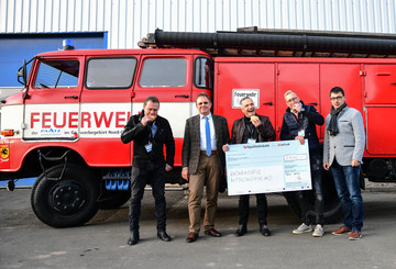 DDR-Feuerwehrauto wechselt den Besitzer DDR-Feuerwehrauto wechselt den Besitzer