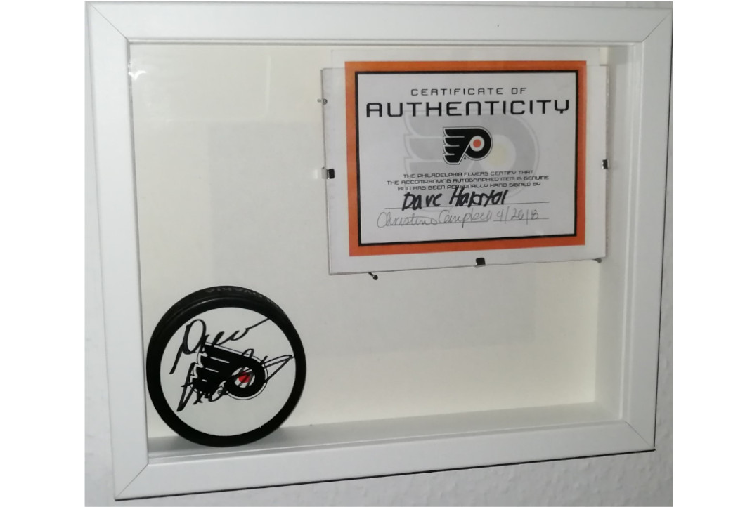 Ehrenplatz für signierten NHL-Puck Ehrenplatz für signierten NHL-Puck