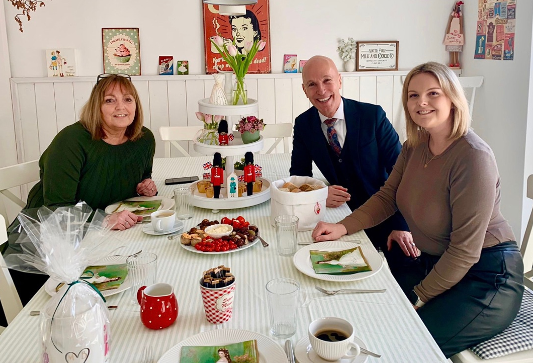 Einfach königlich: „Royal Tea Time“ mit Adelsexperte