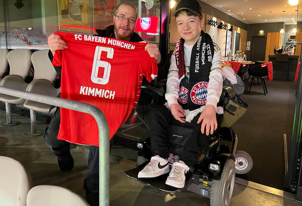 Einmaliges Geschenk: Robin als VIP beim FC Bayern! Einmaliges Geschenk: Robin als VIP beim FC Bayern!