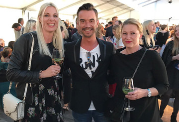 Kirsten und ihre Freundin mit Florian Silbereisen Kirsten und ihre Freundin mit Florian Silbereisen