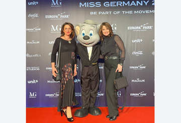 Über den roten Teppich bei der Miss Germany Wahl