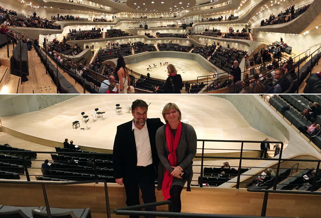 Arndt und seine Frau in der Elbphilharmonie Arndt und seine Frau in der Elbphilharmonie