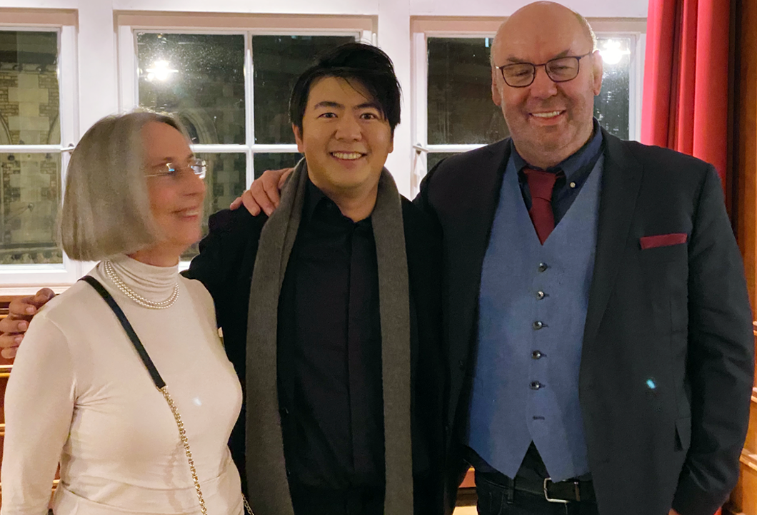 Unvergessliches Meet&Greet mit Starpianist Lang Lang Unvergessliches Meet&Greet mit Starpianist Lang Lang