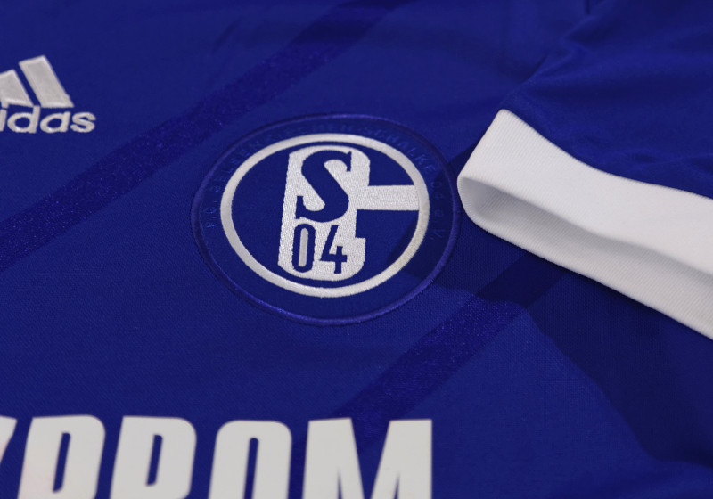 Signiertes Trikot von Jermaine Jones