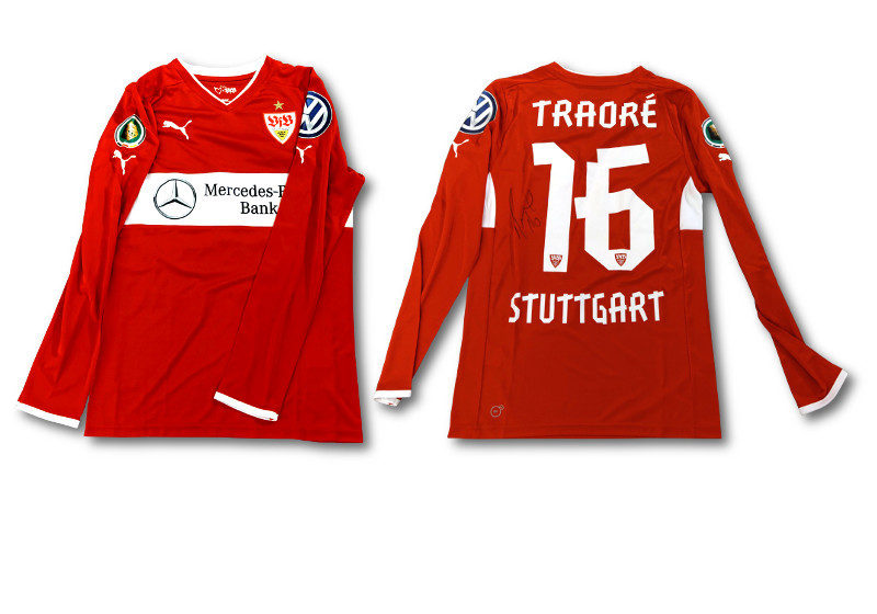 Matchvorbereitetes Trikot von Traore