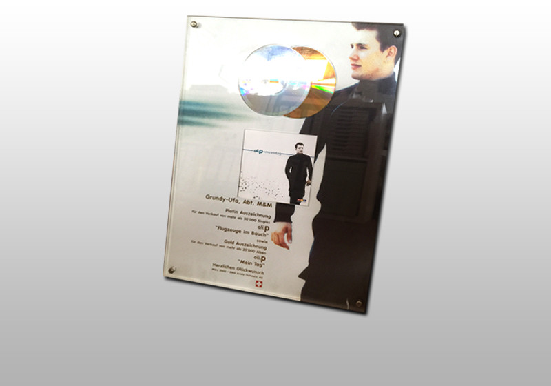  Auszeichnungen Oli P 