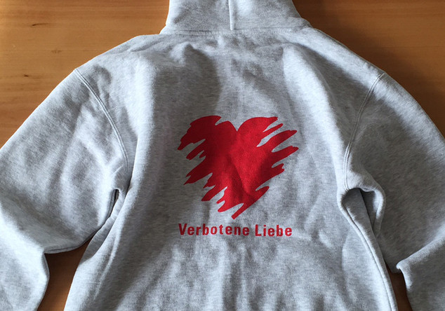  Verbotene-Liebe-Hoodie 2 