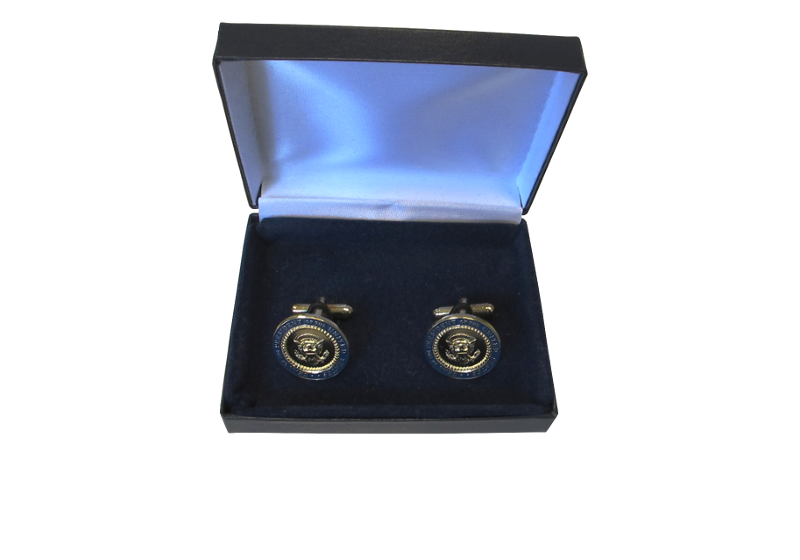 Manschettenknöpfe aus Clintons Besitz