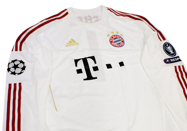  Manuel Neuers CL-Trikot 