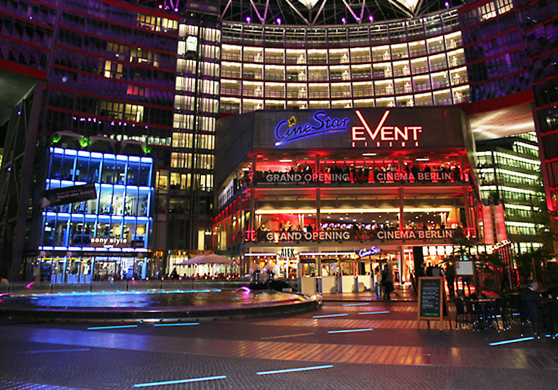 Eventkino Cinestar im Sonycenter in Berlin