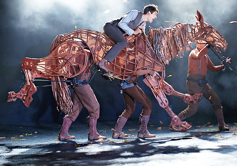  WAR HORSE Backstage 