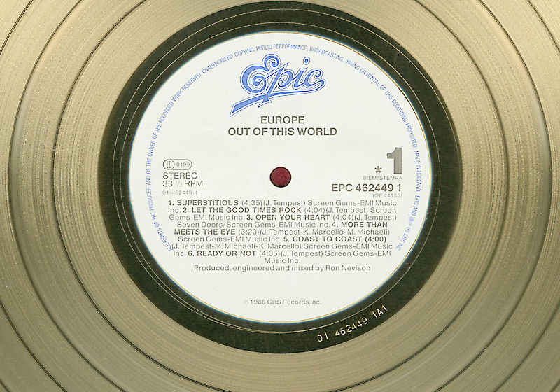 Schallplatte aus vergoldetem Metall mit Metall-Stempel