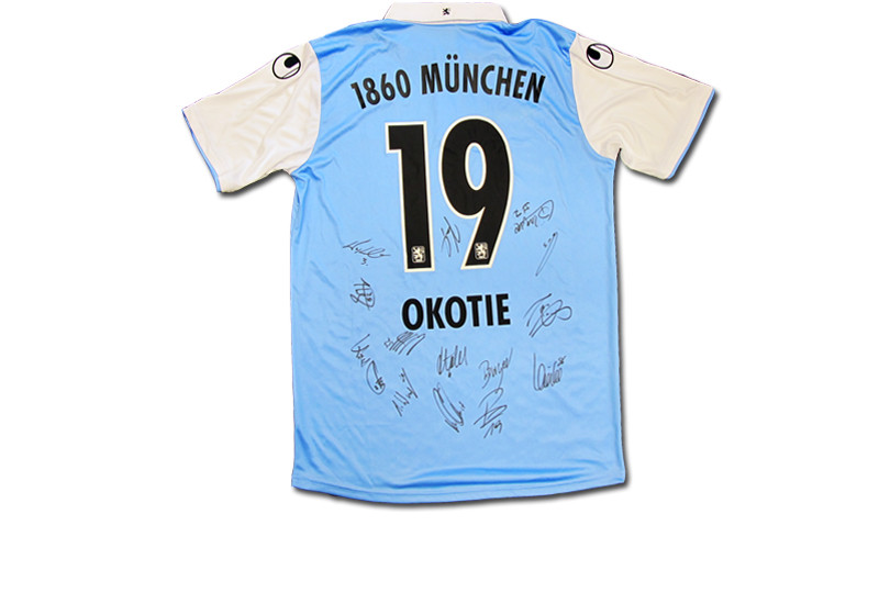  Signiertes 1860 Trikot 