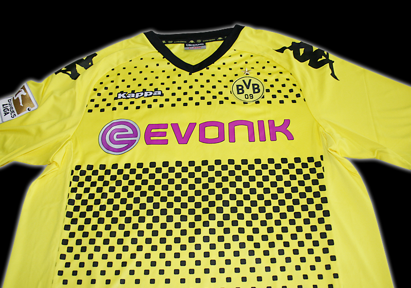  Signiertes Götze-Trikot 