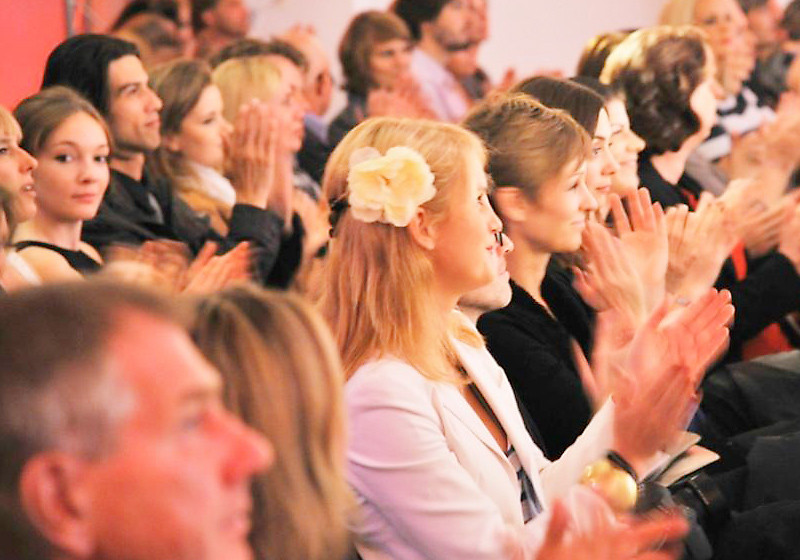  TELE 5 Director’s Cut VIP 