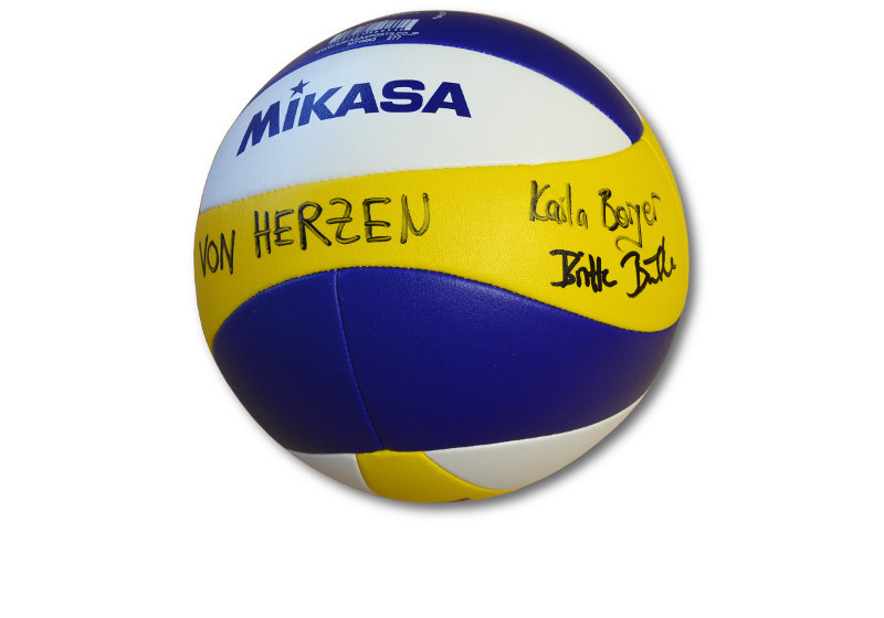  Volleyball signiert 