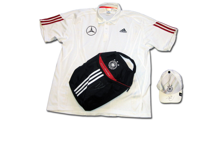  Polo und Cap Toni Kroos 