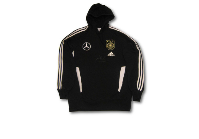  Signiertes Kapuzensweater 