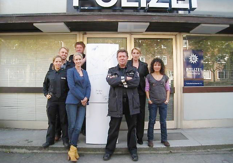  Kühlschrank signiert 