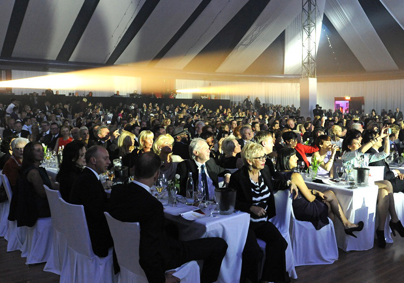  VIP beim Regenbogen Award 