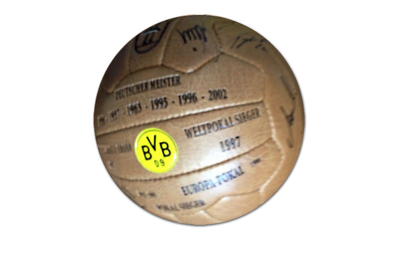 Des Ball der Borussen mit allen Autogrammen der Spieler
