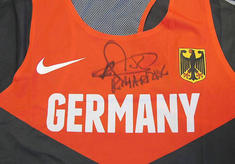  Trikot von Robert Harting 