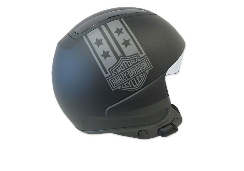 Schale aus Thermoplastik mit doppeltem D-Ring-Kinnriemen