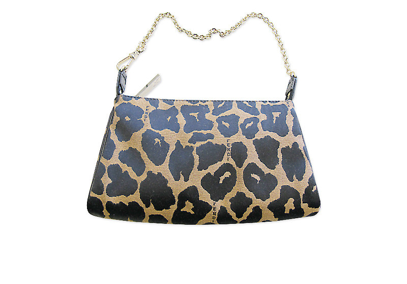  Eine Tasche von Fendi 