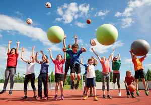 Sky Charity Advent - Wir machen Kinder fit fürs Leben Sky Charity Advent - Wir machen Kinder fit fürs Leben
