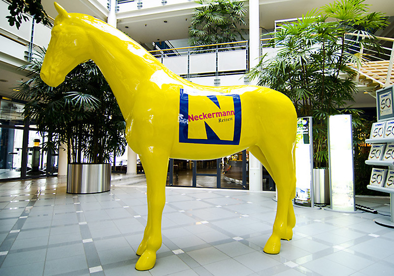 Dekopferd, anlässlich des 50-jährigen Geburtstages von Neckermann Reisen