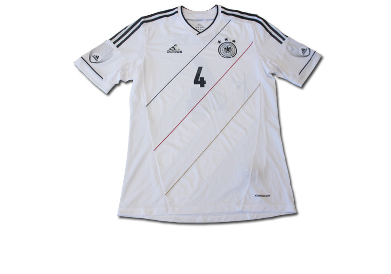  DFB-Trikot von Höwedes 