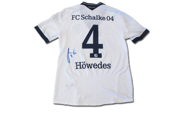 Schalke-Trikot Höwedes 