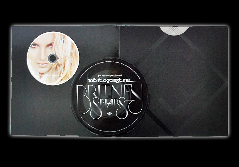  Britneys Buch signiert 