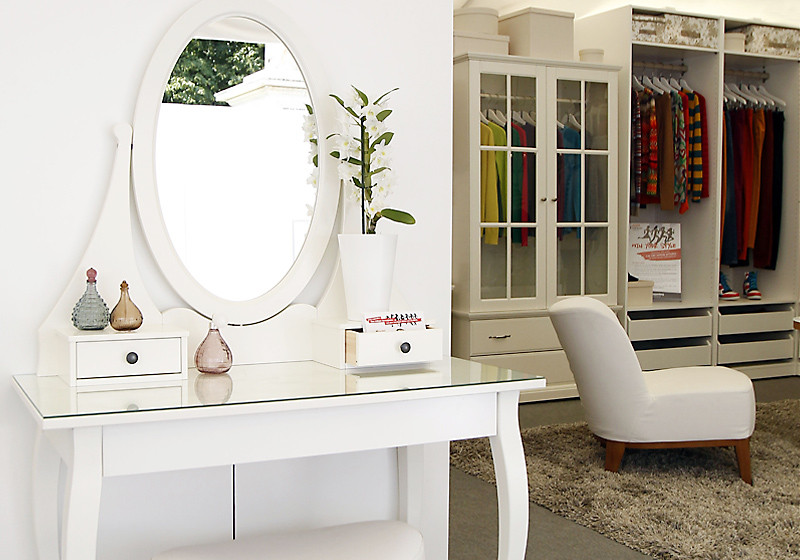  Frisiertisch + Autogramme 