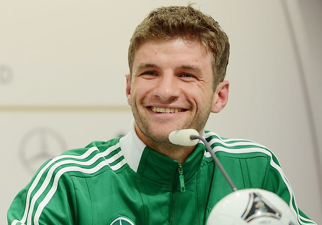  Thomas Müller Trikot 