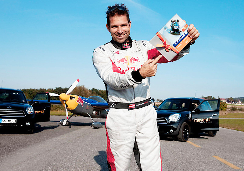  Kunstflug mit Hannes Arch 