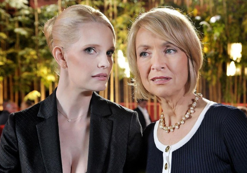  Komparse Verbotene Liebe 